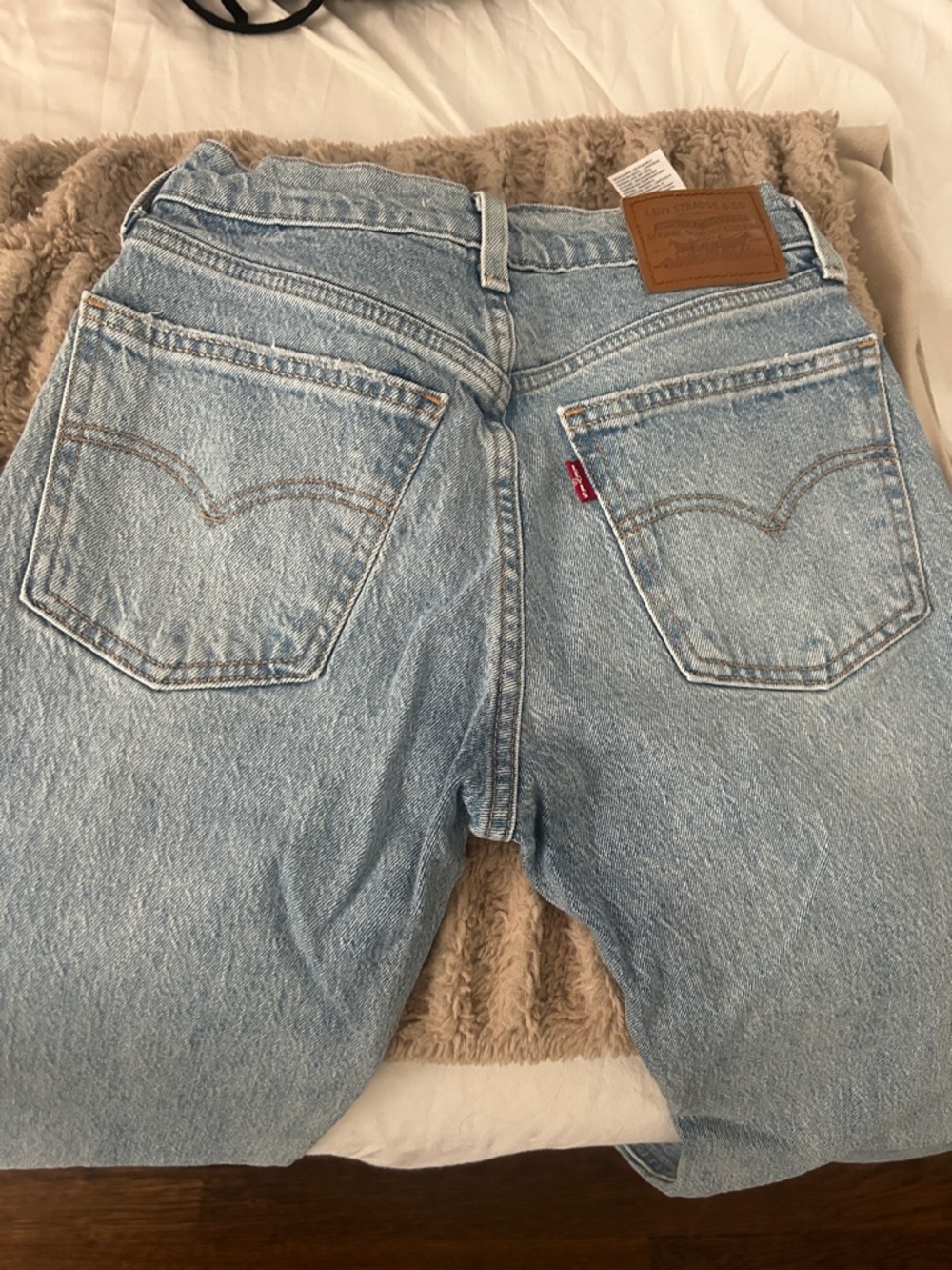 Levi Middy Flare View 4